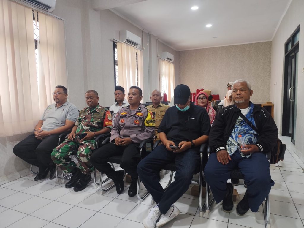Bhabinkamtibmas Bekasi Jaya Aktif Dukung Lokakarya Mini Kesehatan di Kelurahan Bekasi Jaya