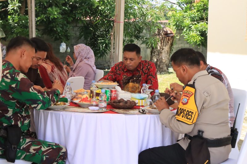 Gelar Open House Natal, Kapolres Touna Undang Berbagai Elemen Masyarakat