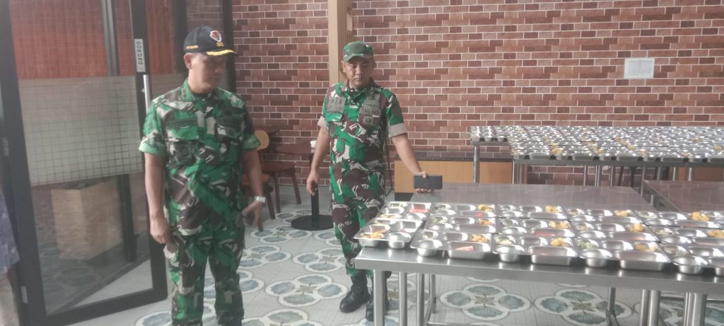 Kebersihan Dapur Khusus, Kasdim 0505/JT Mengecek Bahan MBG
