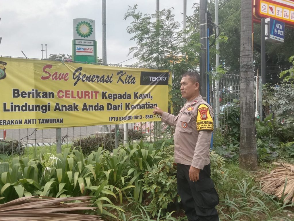 Bhabinkamtibmas Jaka Setia Bersama Warga, Kampanyekan “Save Generasi Kita”