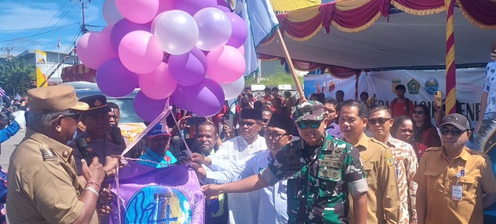 Dandim 1710/Mimika Hadiri Parade Paskah Okuimene 2025