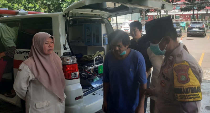 Sinergi TNI-Polri dan Instansi Terkait, Warga Jatisampurna Dievakuasi ke RSJ Demi Keamanan Lingkungan