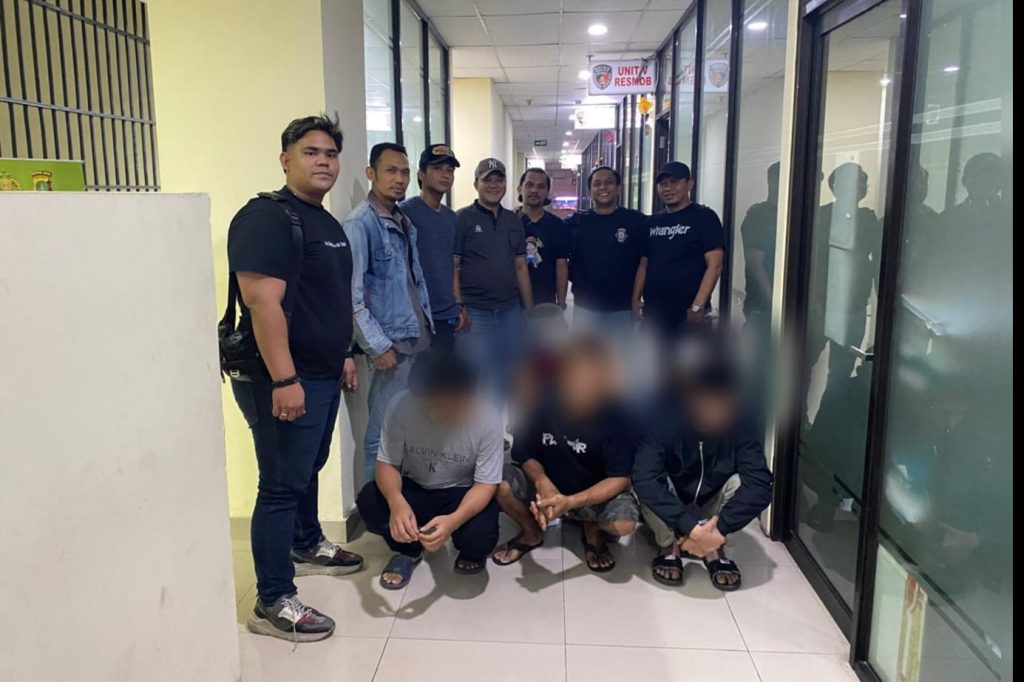 Operasi Gabungan Jatanras dan Resmob Berantas Pungli di Pasar Baru Bekasi
