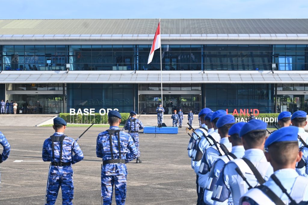 Danlanud Sultan Hasanuddin Pimpin Upacara 17-an, Kasau: TNI AU Harus Siap Hadapi Ketidakpastian Global