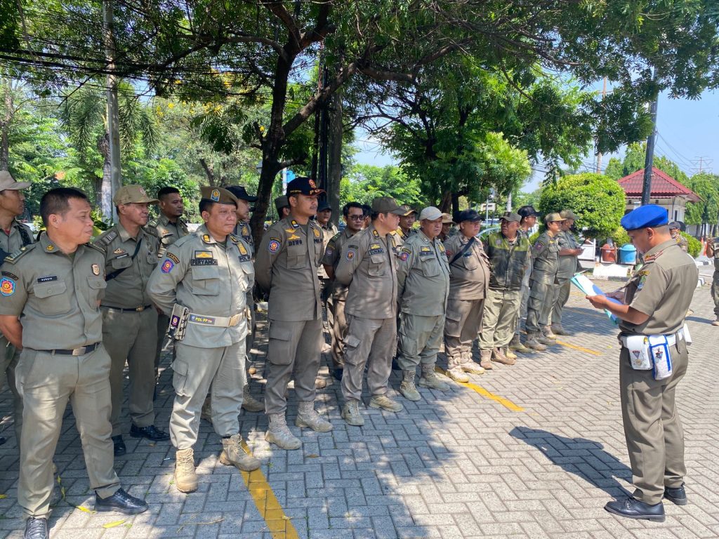 Satpol PP Kota Bekasi Bersama TNI dan Polri Kerahkan Pasukan Pengamanan Aksi Damai