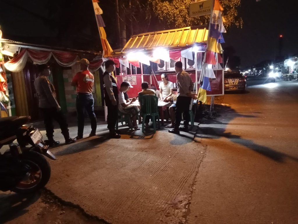 Antisipasi Guantibmas, Polsek Bekasi Barat Gelar Patroli Skala Sedang