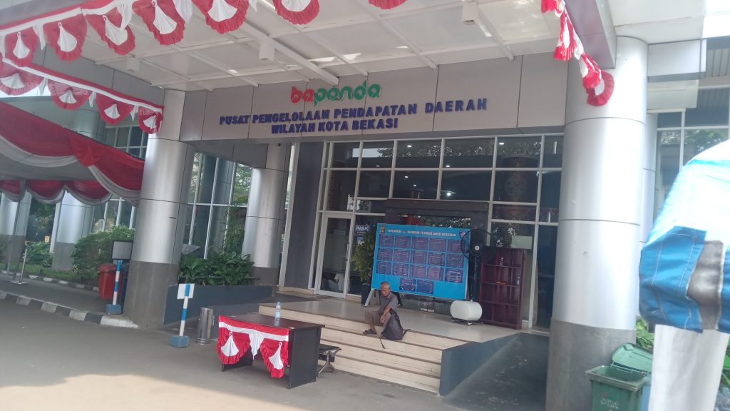 Jelang Program Pemutihan Berakhir, Pelayanan Samsat Kota Ramai, Kondusif, dan Humanis