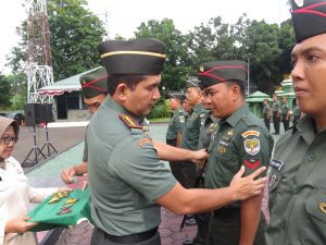 Dandim 0505/JT Pimpin Upacara Kenaikan Pangkat, Tekankan Amanah dan Tanggung Jawab yang Lebih Besar