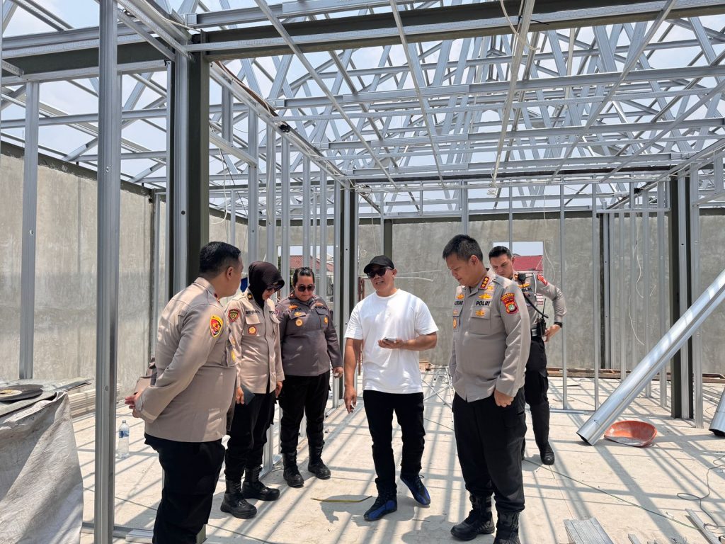 Tinjau Lokasi SPPG, Kapolres Bekasi Kota dan Dirpolairud Cek Progres Pembangunan Fasilitas Gizi di Pekayon
