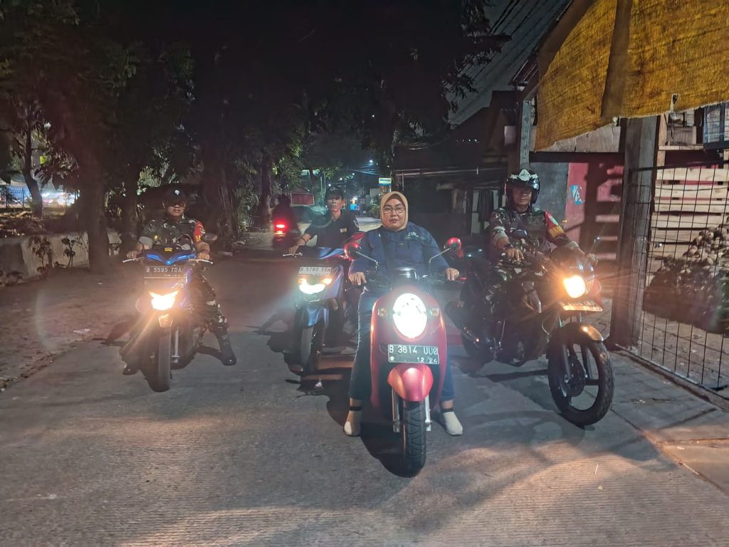 Kodim 0505/JT dan Komduk Gelar Patroli/Siskamling Bersama di Wilayah Kramatjati