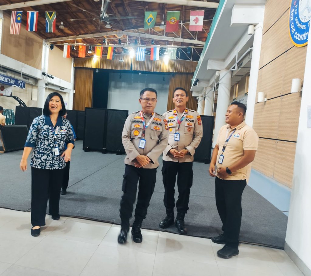 Polsek Rawa Lumbu Lakukan Monitoring dan Himbauan Keamanan di Sekolah Internasional Victory Plus