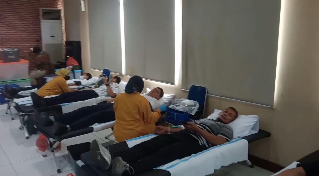 Hari Jadi Humas le-74 Polres Priok Gelar Donor Darah, Darah Setetes Sangat Berarti bagi yang Butuh