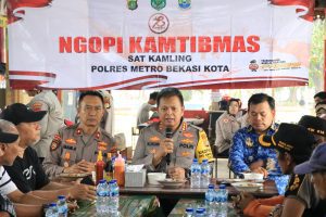 Polres Metro Bekasi Kota Gelar Ngopi Kamtibmas di Danau Duta, Serap Langsung Keluh Kesah Warga