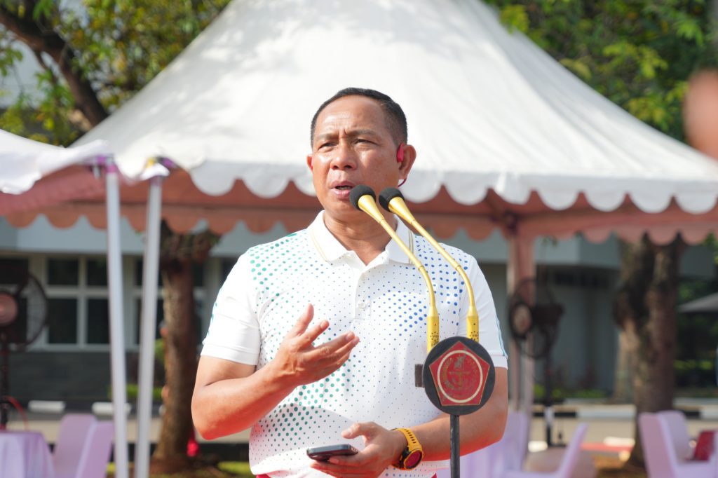 Olahraga Bersama, Panglima TNI Ajak Prajurit dan PNS TNI Jalani Pola Hidup Sehat