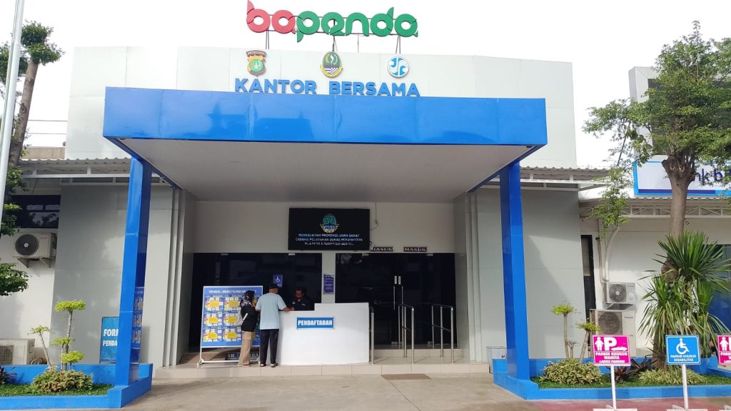 Pelayanan Prima Samsat Kabupaten Bekasi di Bawah AKP Resi Ratuleni Dikenal Cepat, Humanis dan Transparan 