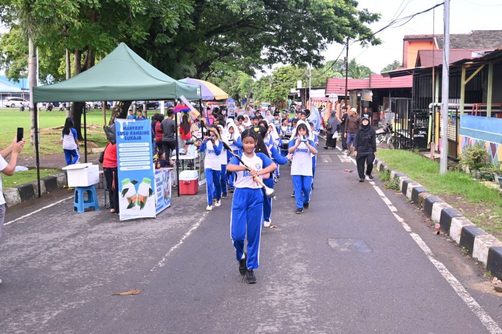 Car Free Day Lanud Sultan Hasanuddin Dimeriahkan Penampilan Drum Band SD Angkasa 1 Mandai