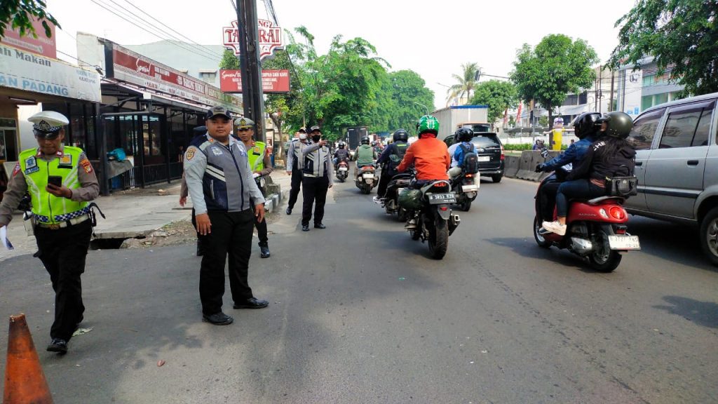 Secara Humanis dan Tegas, Polsek Bekasi Barat Gelar Operasi Zebra Jaya 2025
