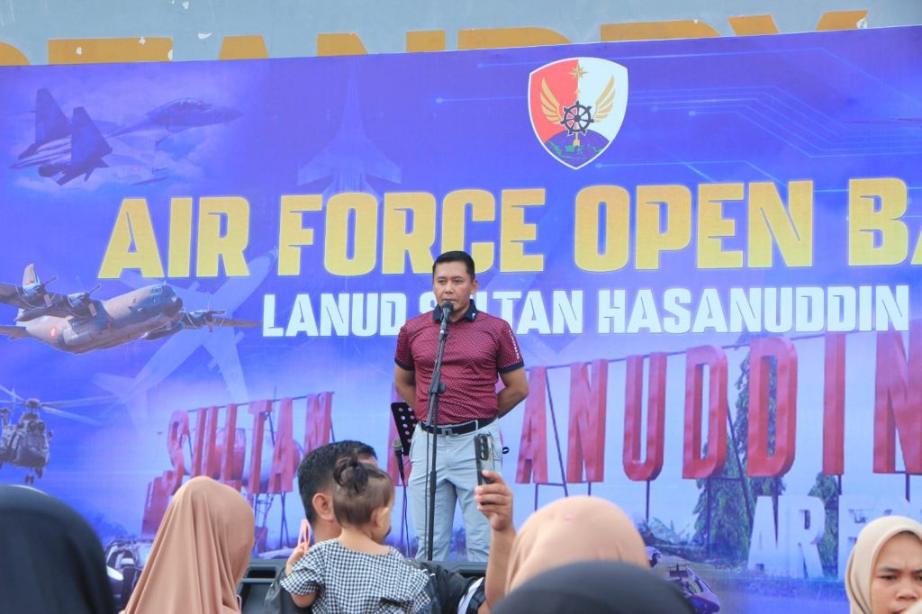 Ribuan Warga Masyarakat Meriahkan Open Base Lanud Sultan Hasanuddin 2025
