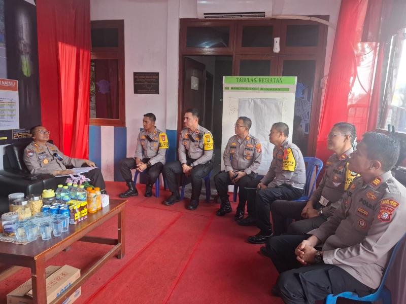 Dir Binmas dan Dir Krimsus Polda Metro Jaya Cek Kegiatan Pos Pam Bekasi Timur, Pastikan Keamanan Maksimal Pasca Natal