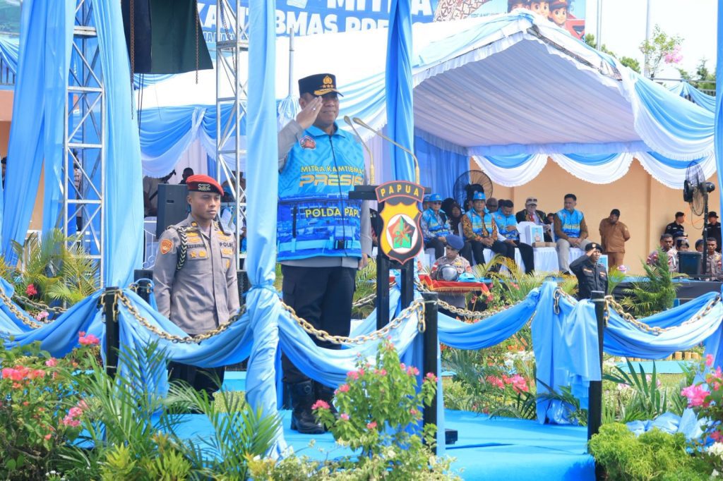 Wakapolri Apresiasi Sinergi Ribuan Mitra Kamtibmas dalam Apel Mitra Kamtibmas Presisi di Polda Papua