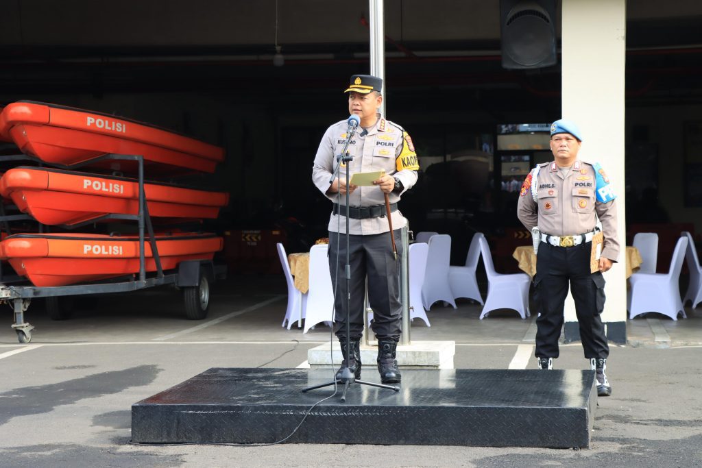 Kapolres Pimpin Apel Kamtibmas Gabungan Jelang Nataru 2026, Amankan 264 Gereja dan 26 Titik Keramaian