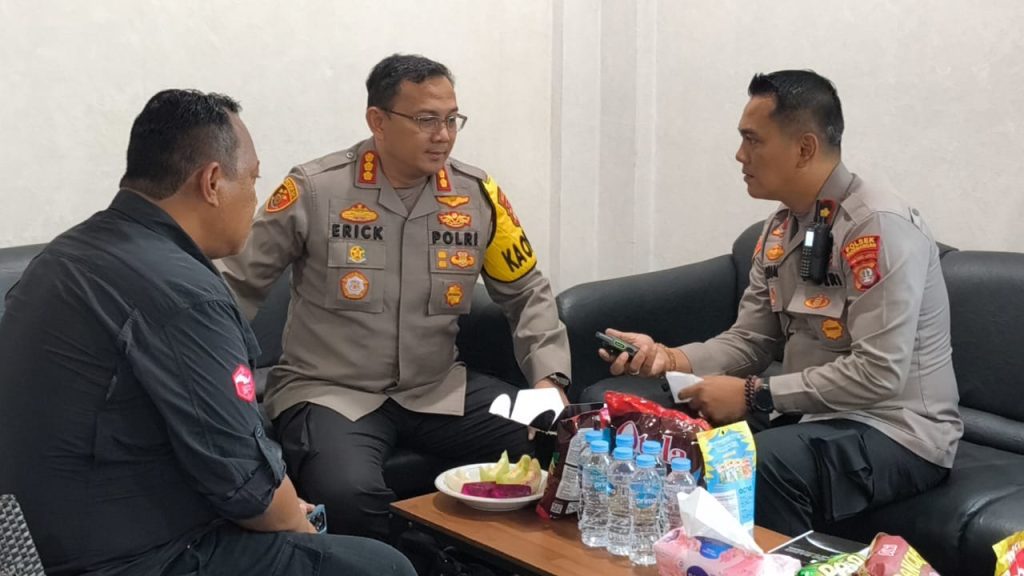 Kapolres Metro Jakarta Utara Cek Renovasi Pospol Ancol, Perkuat Kesiapan Pengamanan Libur Natal dan Tahun Baru