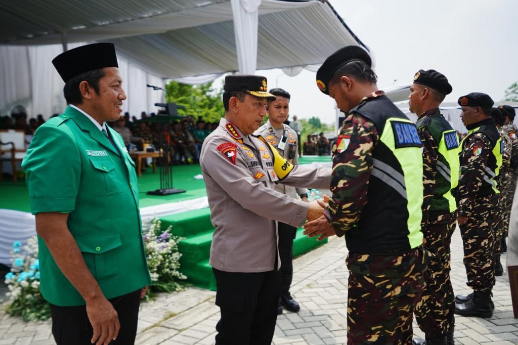 Pimpin Apel Kebangsaan Banser, Kapolri Ingatkan Kesiapsiagaan Bencana dalam Pengamanan Nataru