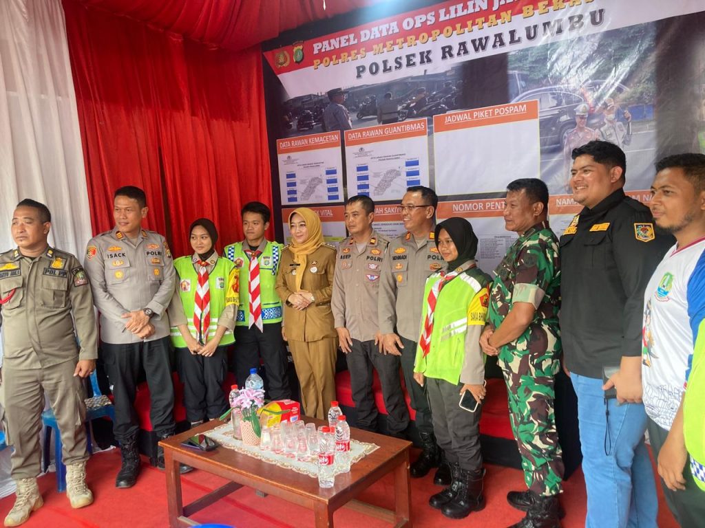 Forkopimcam Bekasi Timur Lakukan Kunjungan dan Pengecekan Pos Pengamanan Natal 2025 dan Tahun Baru 2026 Tol Bekasi Timur
