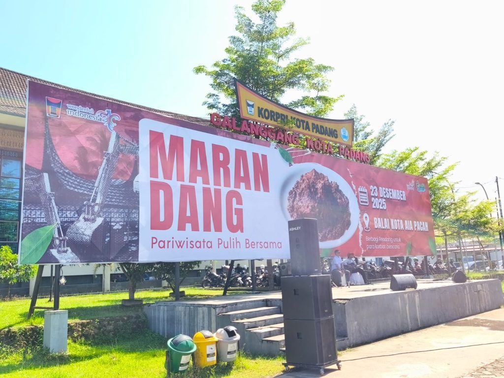 Polri Dukung Pemulihan Pascabanjir di Padang Melalui Kegiatan “Marandang, Pariwisata Pulih Bersama”
