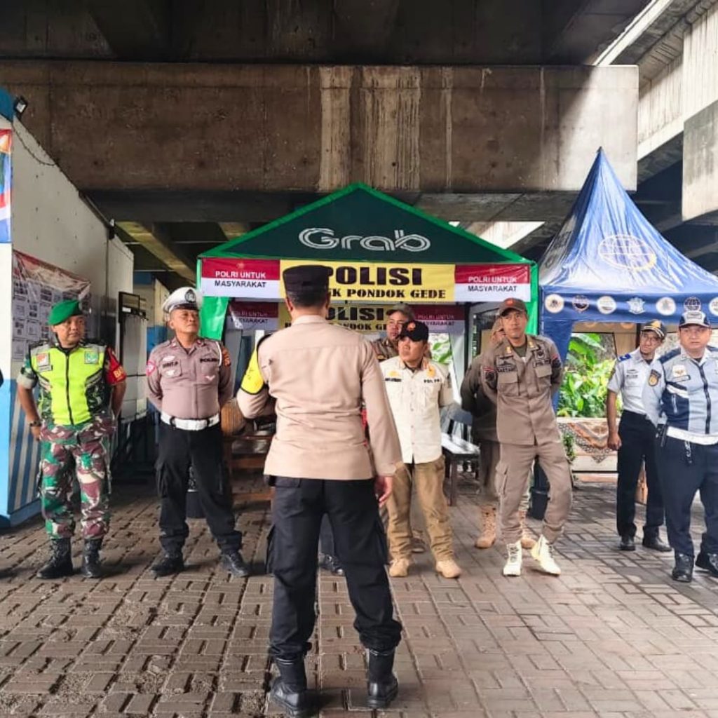 Jaga Jalur Strategis Jati Warna, Personel Gabungan Siaga di Pos Pam JORR Hankam