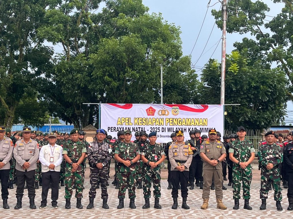 Dandim 1710/Mimika dan Personel Kodim Ikuti Apel Kesiapan Pengamanan Perayaan Natal 2025