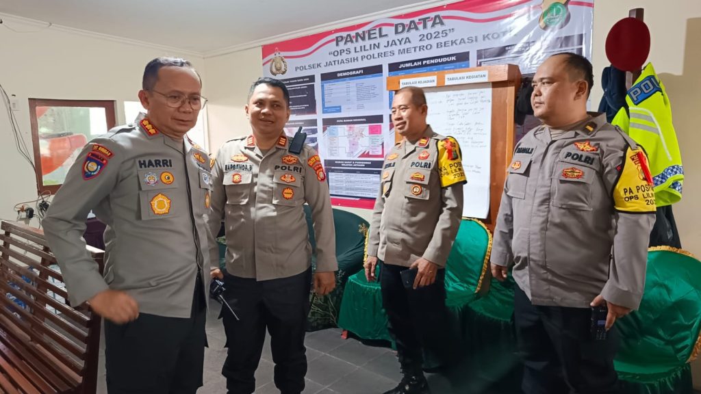 Cek Pospam JORR Jatiasih, Dir Binmas Polda Metro Jaya Instruksikan Pelayanan Humanis Selama Nataru