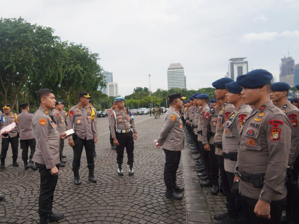 Brimob Polda Metro Jaya Siagakan Personel Amankan Malam Tahun Baru di Wilkum Polda Metro jaya