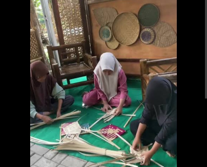 Kerajinan Anyaman Bambu Tangerang ‘Go International’, Siap Mejeng di Malaysia