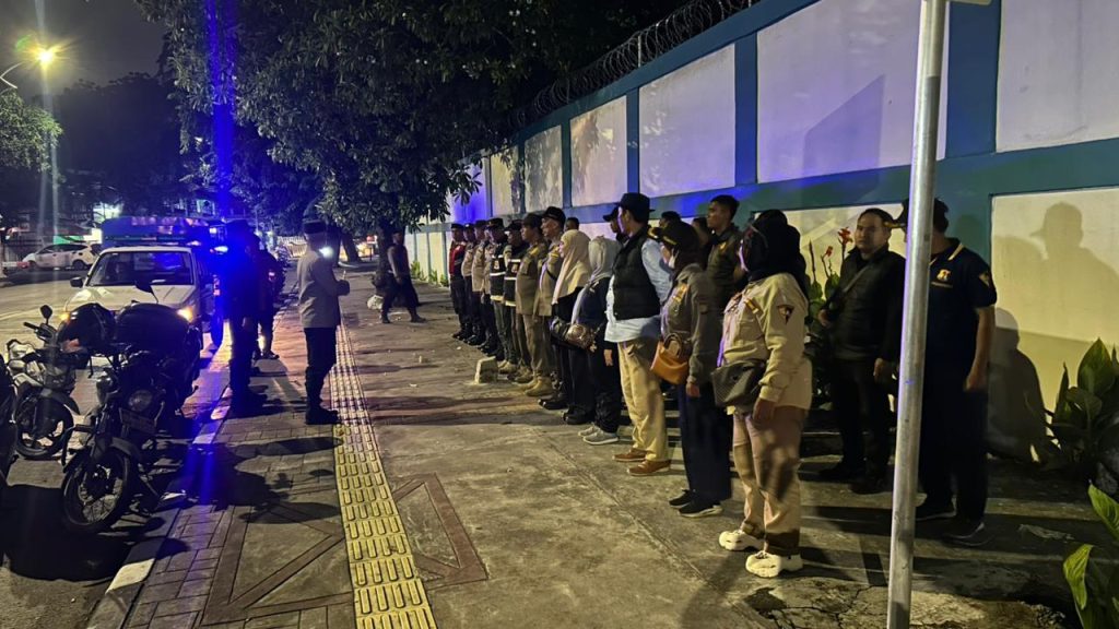 Patroli KRYD Polsek Koja Jaga Kondusivitas Wilayah, Cegah Tawuran dan Premanisme Dini Hari