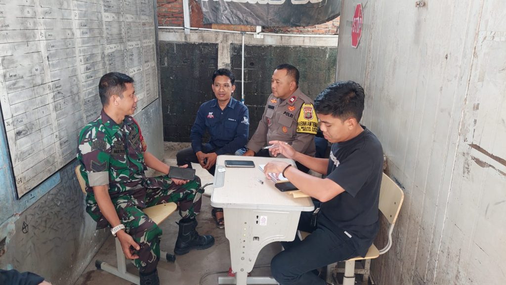 Sinergitas TNI–Polri, Polsek Medansatria Laksanakan DDS di Wilayah Kelurahan Medansatria