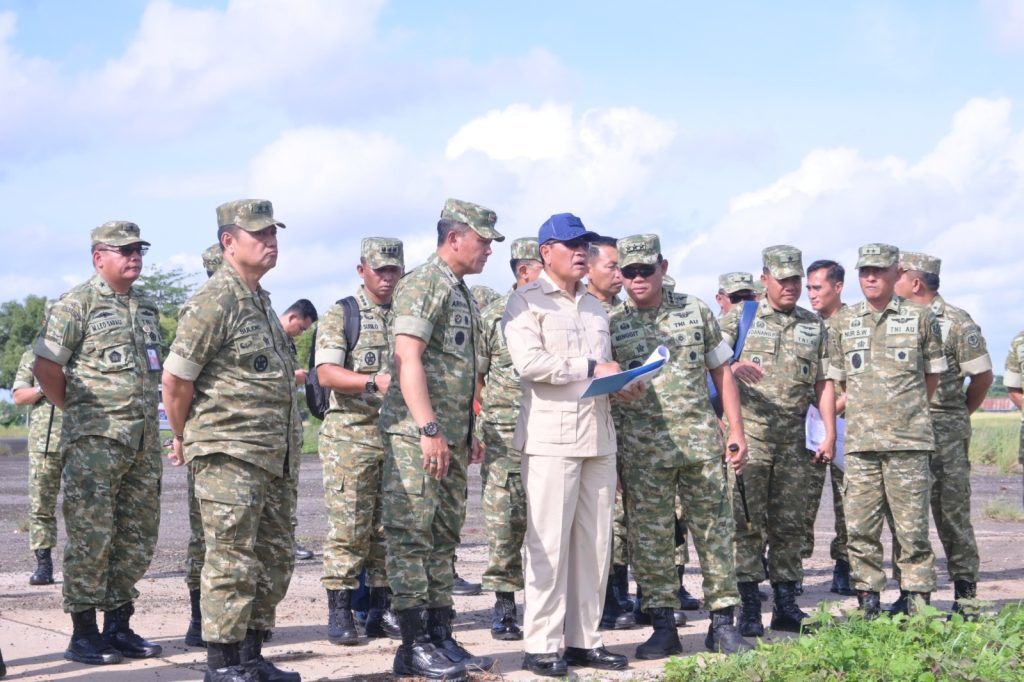 Wamenhan RI Tinjau Kesiapan Pembangunan Infrastruktur Strategis TNI AU di Lanud Sultan Hasanuddin