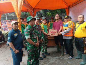 Armed 10 Bogor Salurkan Bantuan ke Posko Siaga Bencana Pademangan Barat