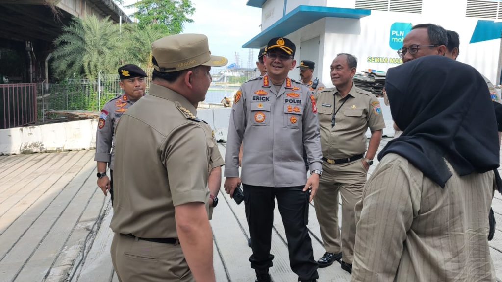 Kapolres dan Wali Kota Jakarta Utara Cek Kesiapan Pompa Ancol Sentiong