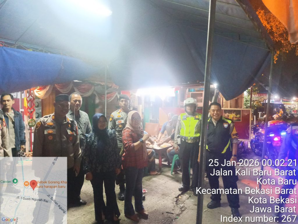 Kapolsek Bekasi Barat Pimpin Patroli Antisipasi Tawuran dan Kebut-kebutan Sepeda Motor.