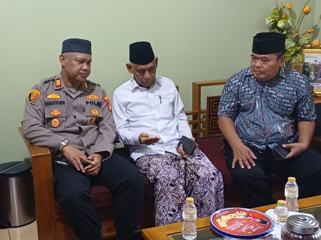 Jelang Ramadan, Kapolsek Bekasi Barat Galang Sinergi dengan Ketua MUI Guna Pastikan Kamtibmas Kondusif