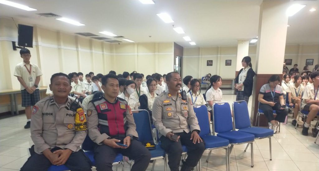 Cegah Kenakalan Remaja, Polsek Pademangan Gelar Program Police Go to School di Bunda Mulia