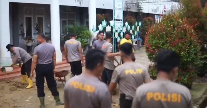 Komitmen Pemulihan Pascabencana, Polri Pastikan SMPN 2 Langsa Siap Digunakan Kembali