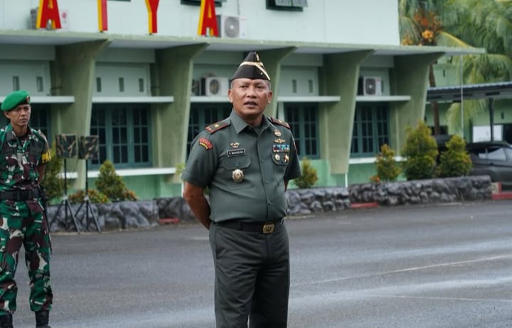 Perkuat Kedisiplinan dan Kepedulian, Danrem 151/Binaiya Tekankan Sinergitas Prajurit Bersama Masyarakat di Saumlaki