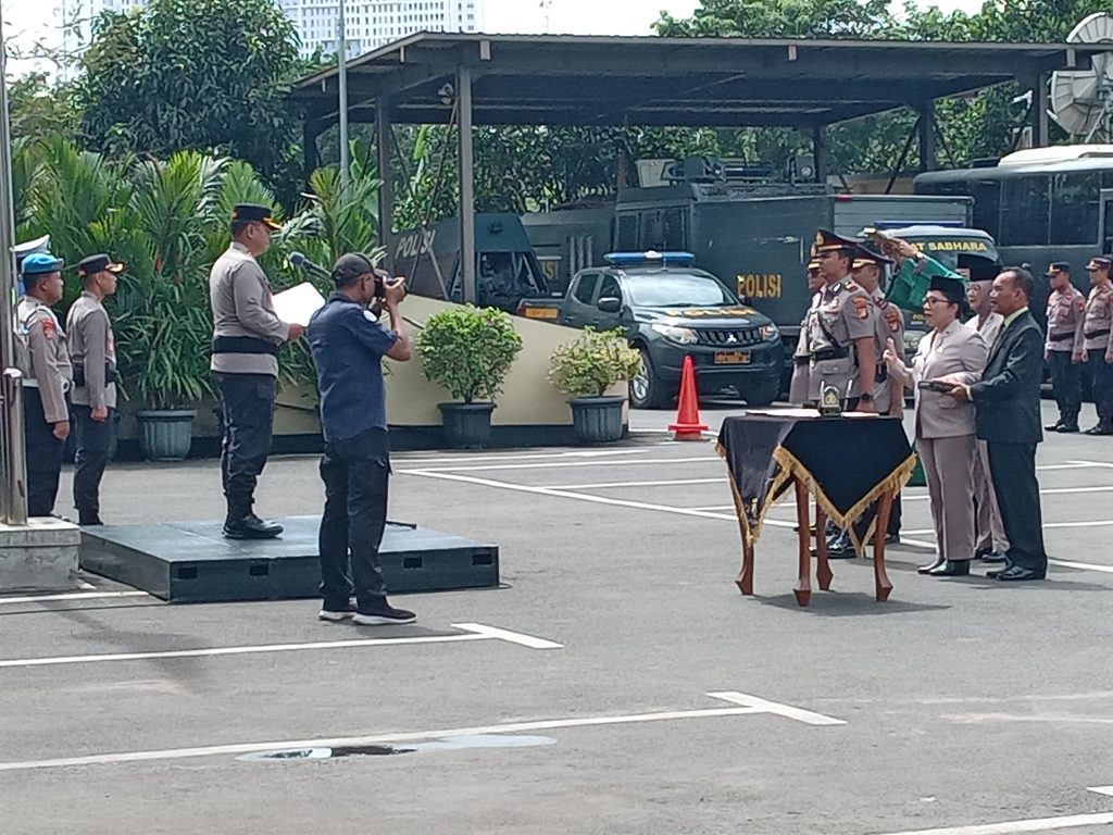 Kapolres Metro Bekasi Kota Pimpin Sertijab, Jabatan Kasat Reskrim Hingga Kapolsek Resmi Berganti