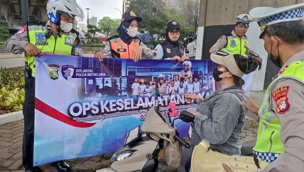 Satlantas Polres Metro Jakarta Utara Gelar Operasi Keselamatan Jaya 2026 di Jl. Yos Sudarso