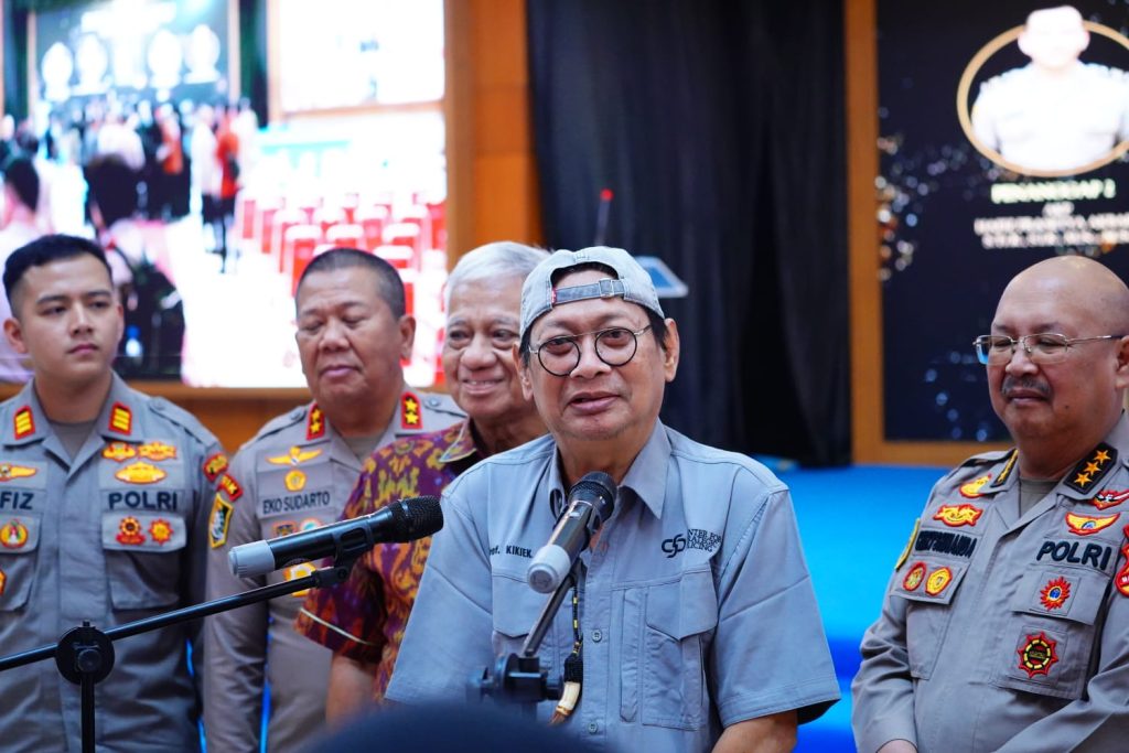 Bedah Buku “Alter Ego Listyo Sigit Presisi”, Prof. Hermawan Paparkan Dinamika Kebijakan Kapolri di Tengah Reformasi Polri
