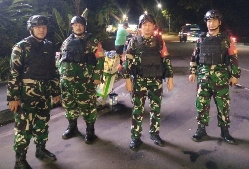 Koramil 07/Cipayung Gelar Patroli/Siskamling Keliling, Perkuat Keamanan dan Antisipasi Kerawanan Wilayah.