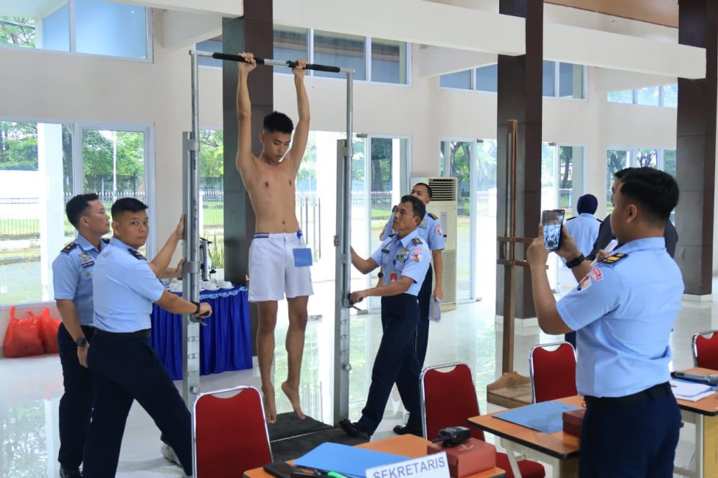 Casis Bintara PK TNI AU A-57 Lanud Sultan Hasanuddin Jalani Sidang Pantukhirda