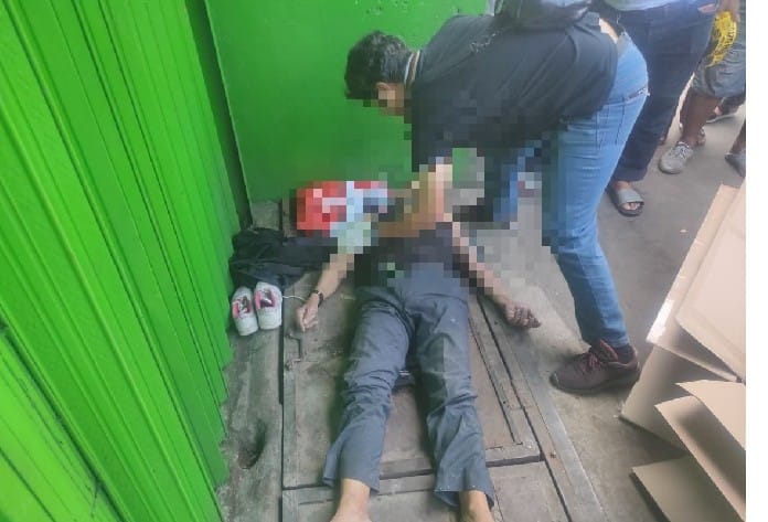 Respon Cepat Polisi Tindaklanjuti Laporan Warga, Pria Tanpa Identitas Ditemukan Meninggal di Teras Toko Material Koja